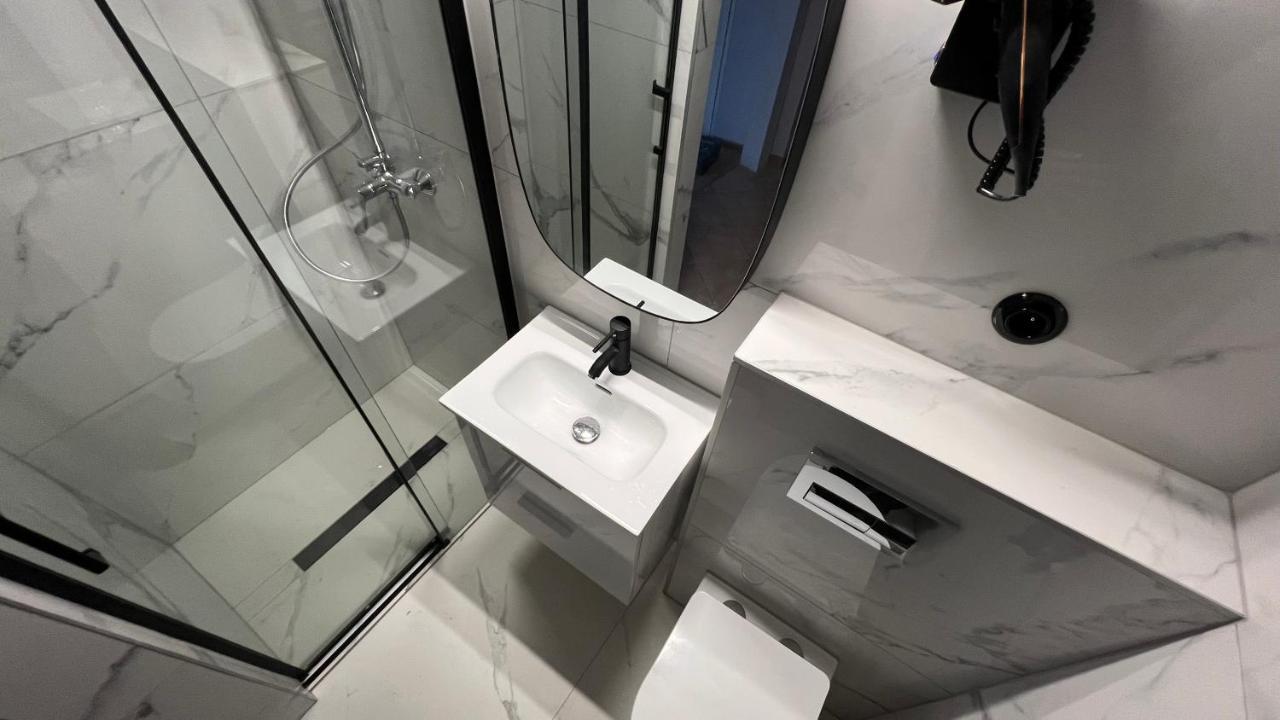 Pod Roza Bed & Breakfast Leba Bagian luar foto